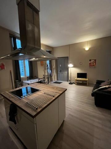 Cosy House T3 City Center, Museum, Place Carnot Carcassonne Bagian luar foto