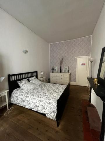 Cosy House T3 City Center, Museum, Place Carnot Carcassonne Bagian luar foto